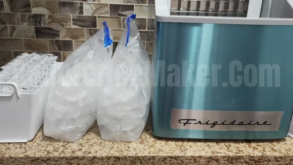 large amount of ice made by the frigidaire efic452-ss